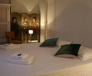 La Loge des Avocats by Mon Hotel Particulier Lyon France