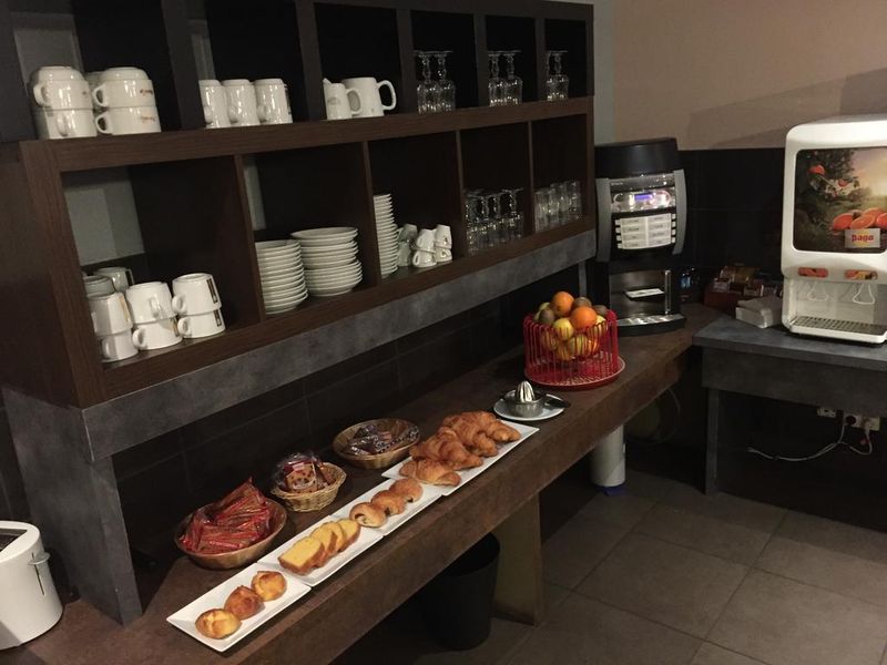 Hotel Photo 16
