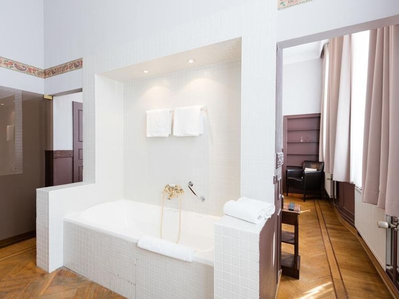 Hotel Photo 12