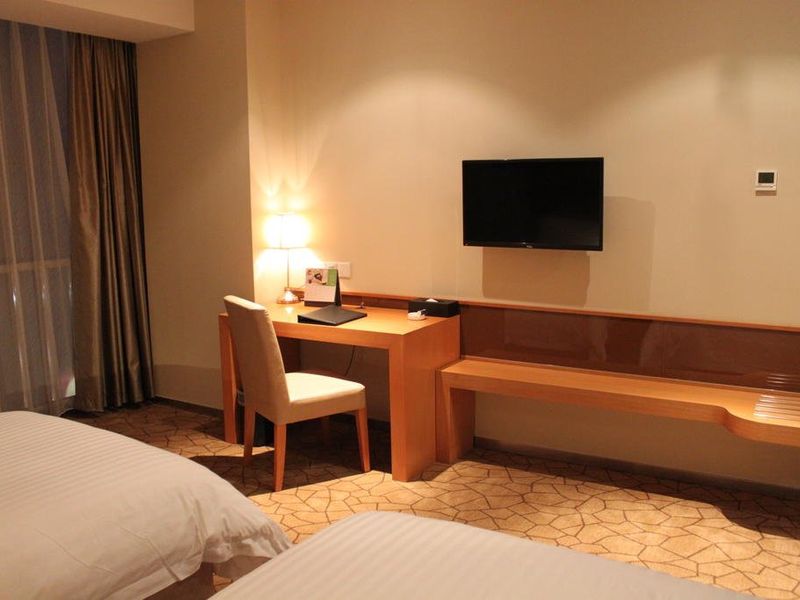 Hotel Photo 12
