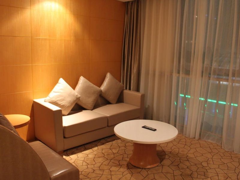 Hotel Photo 16