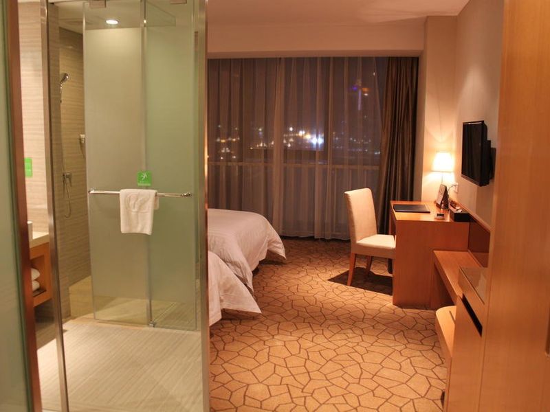 Hotel Photo 9