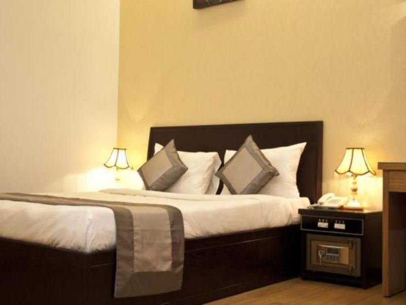 Hotel Photo 3