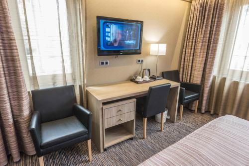 Hotel Photo 6