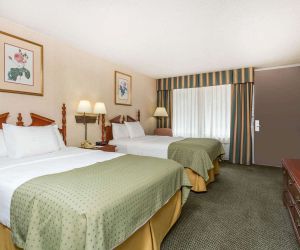 Ramada by Wyndham Perry Near Fairgrounds Perry United States