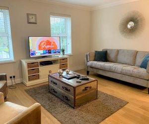 Accommodation Windsor Ltd - Camperdown House Apartment Windsor United Kingdom