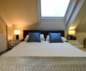 Accommodation Windsor Ltd - The Courtyard Windsor United Kingdom