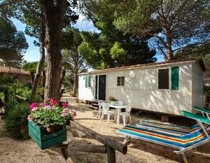 Happy Camp Mobile Homes in El-Bahira Camping Village San Vito Lo Capo Italy