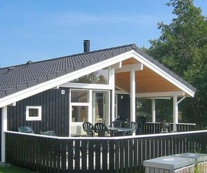 Holiday home Elsdyrstien H- 996 Vaeggerlose Denmark