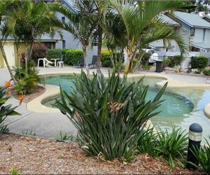 Plover Deluxe Resort Villa Cams Wharf Australia