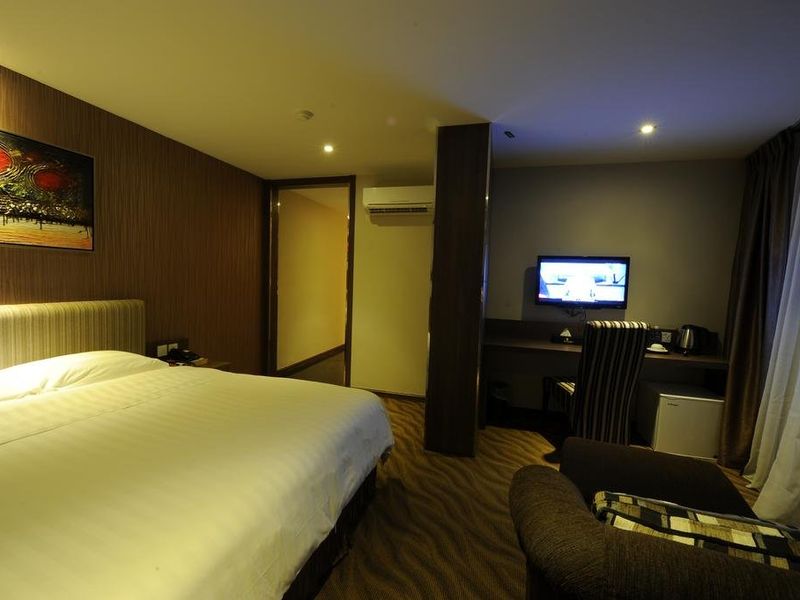 Hotel Photo 3