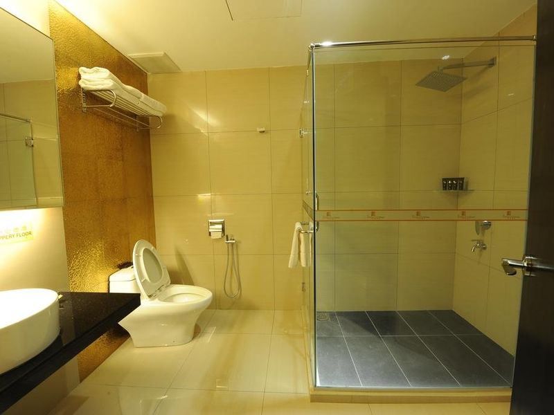 Hotel Photo 9