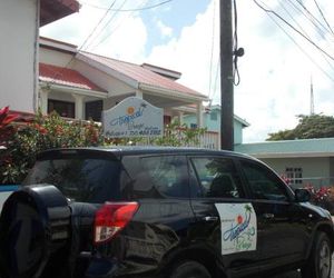 Tropical Breeze Guest Vacation Home and Apartments Cap Estate Saint Lucia