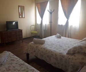 Hostal el Almendral SPA Valparaiso Chile