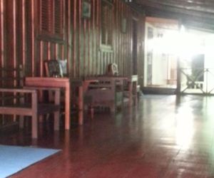 Golden Elephant (Souk Lan Xang) GH Luang Prabang Laos
