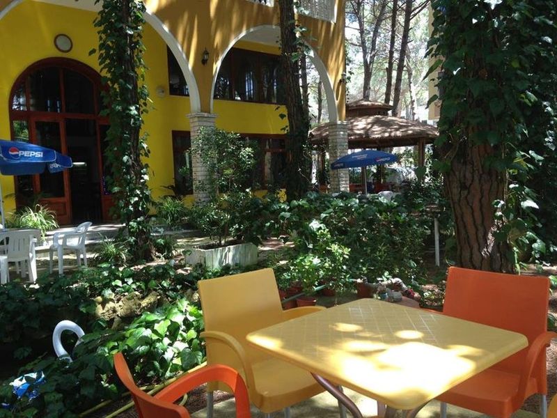 Hotel Photo 11