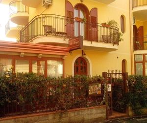 B&B Villa Marysa Giardini-Naxos Italy