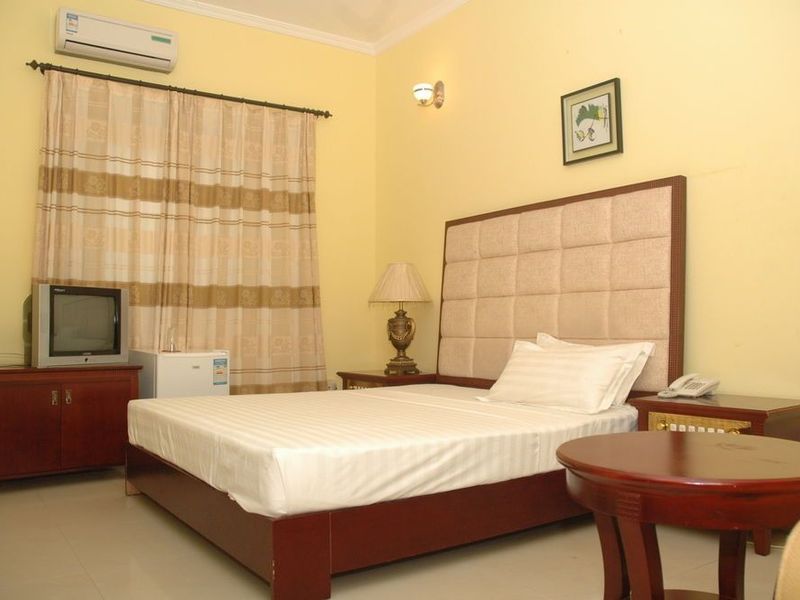 Hotel Photo 1