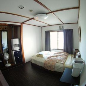 NearBy Hotel