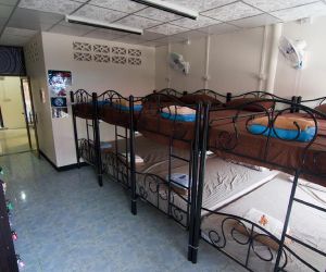 Electro Hostel Haad Rin Thailand