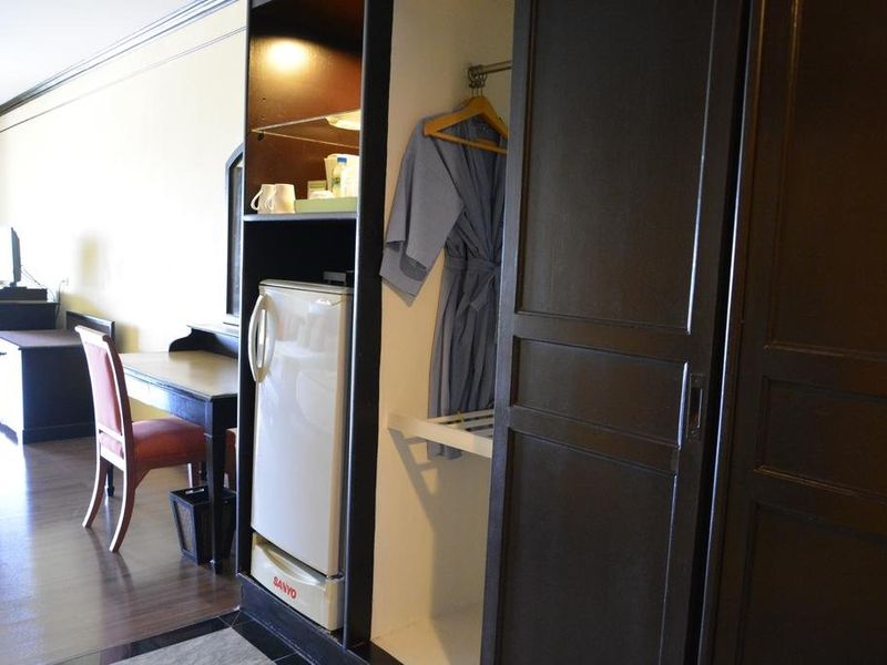 Hotel Photo 12