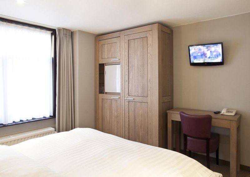 Hotel Photo 10