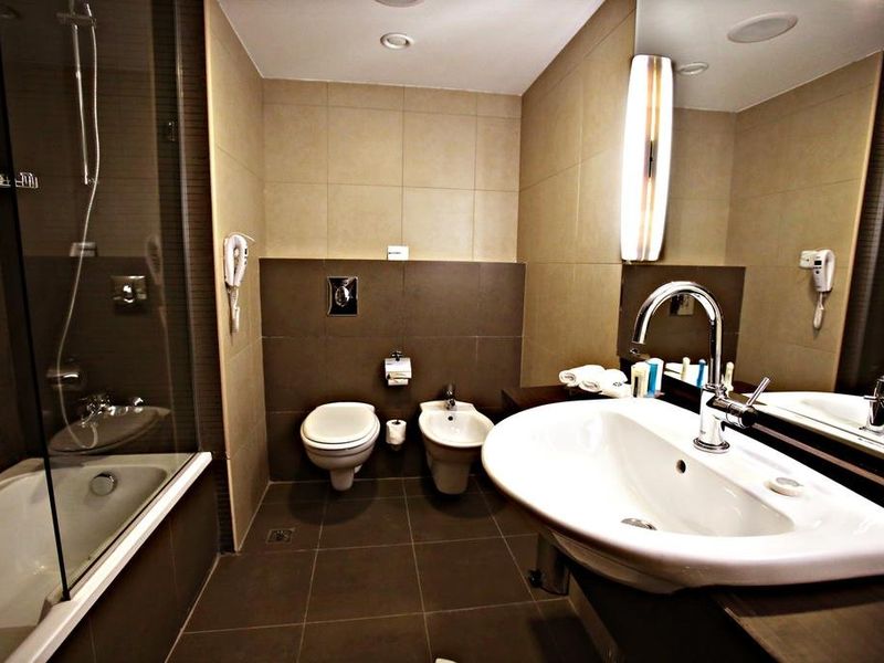 Hotel Photo 12