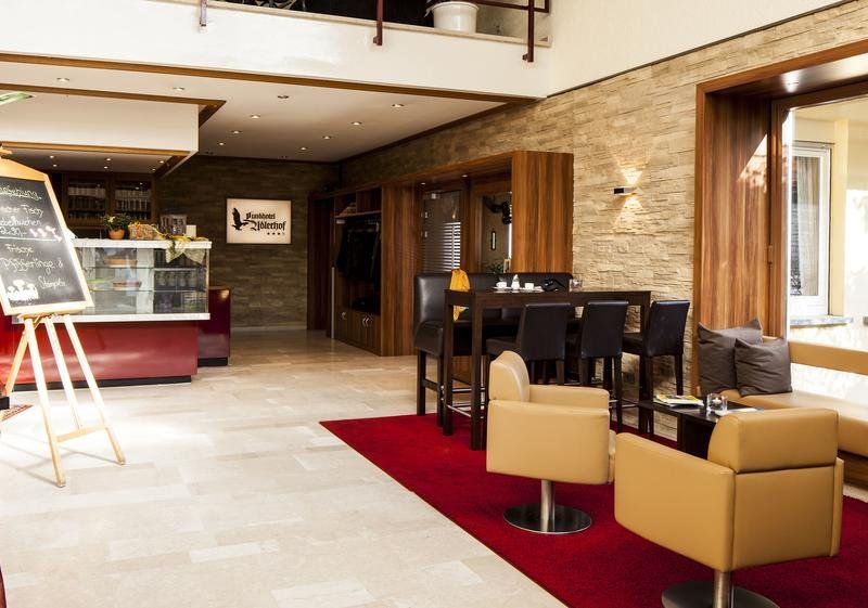 Hotel Photo 9