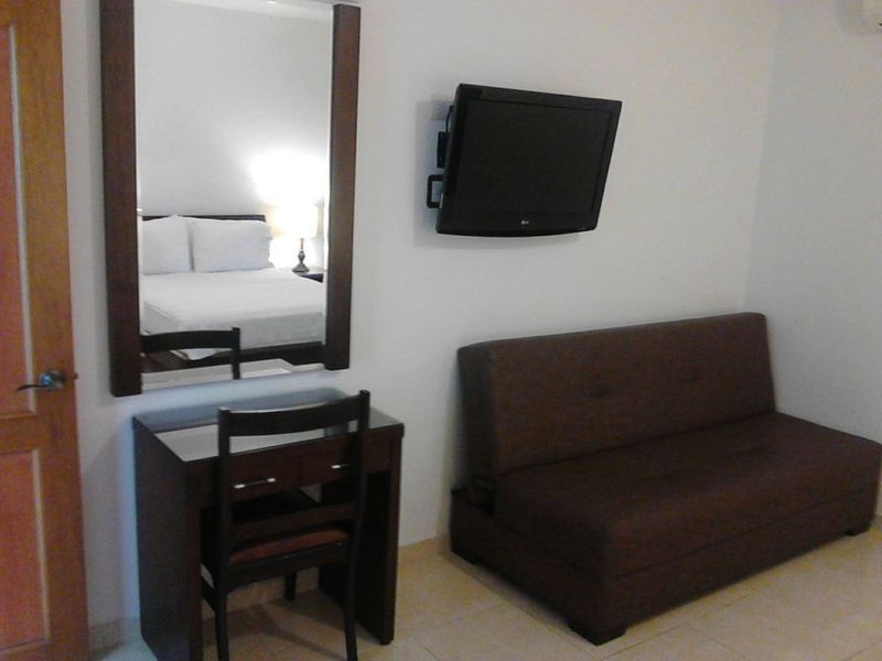 Hotel Photo 9