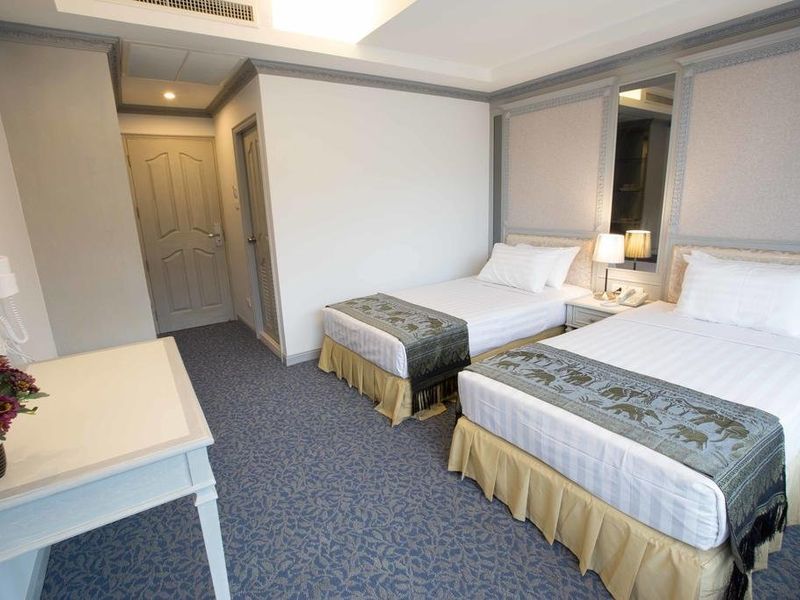 Hotel Photo 1
