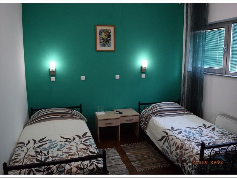 Hotel Photo 1