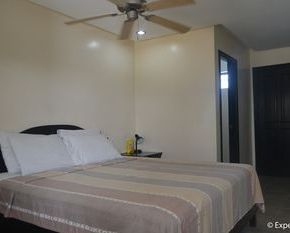 NearBy Hotel