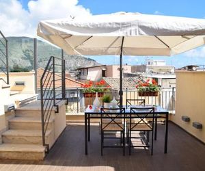 Palermo Holidays Lido di Mondello Italy