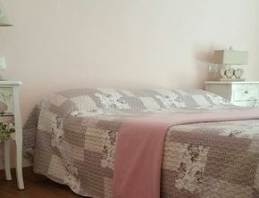 NearBy Hotel