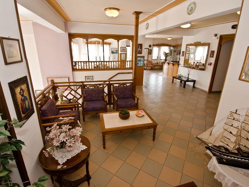 Hotel Photo 8