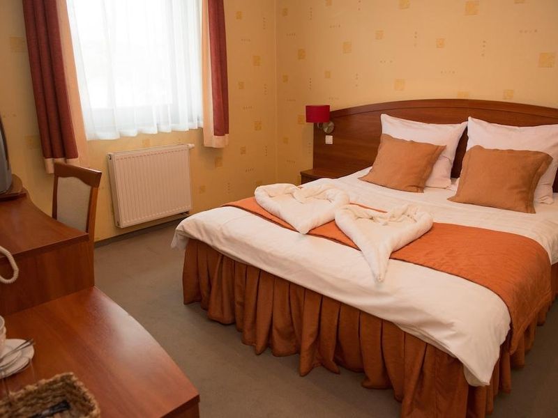 Hotel Photo 8