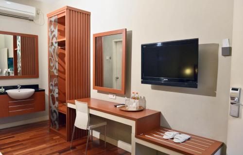 Hotel Photo 5