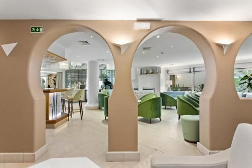 Hotel Photo 11