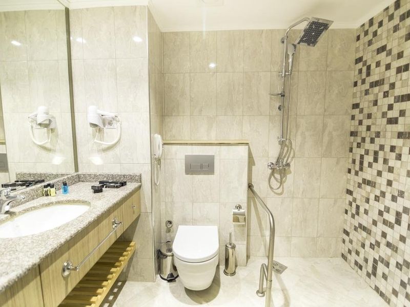 Hotel Photo 9