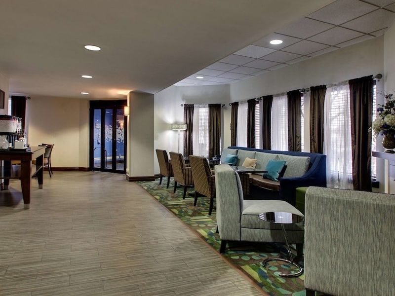 Hotel Photo 6