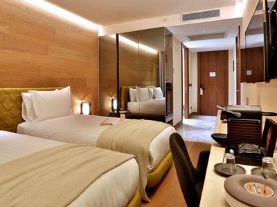 Dosso Dossi Hotels & Spa Downtown