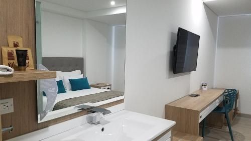 Hotel Photo 8