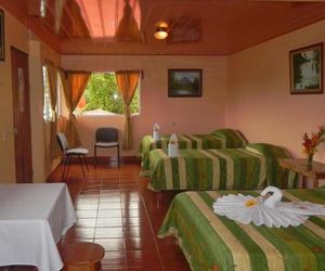 Cabinas Los Tucanes La Fortuna Costa Rica