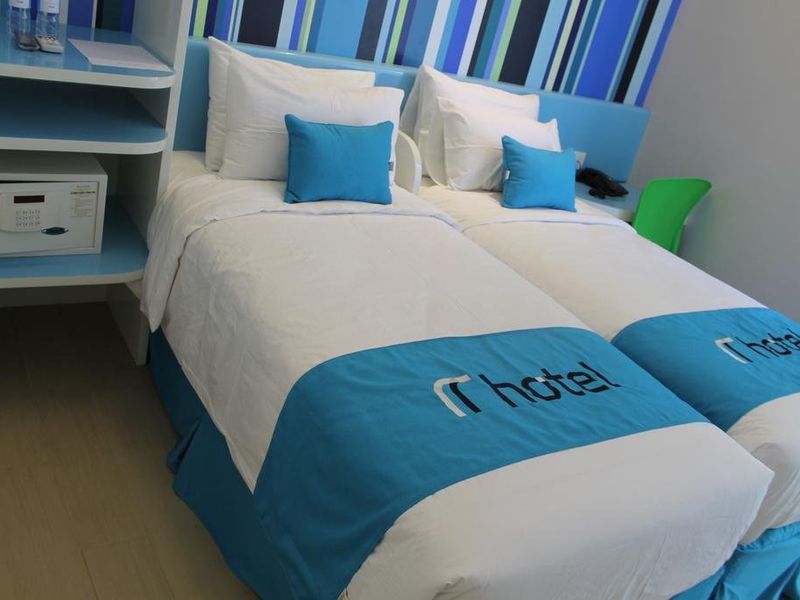 Hotel Photo 6