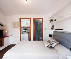 Apartamentos Río Darro Granada Spain