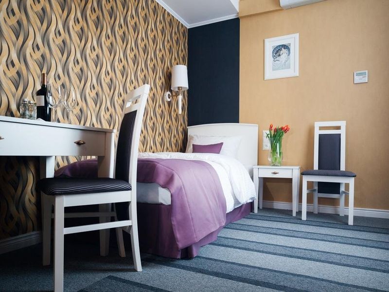 Hotel Photo 6