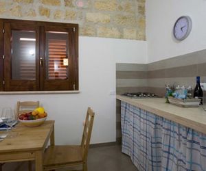 Peperoncino Guest Home Castellammare del Golfo Italy