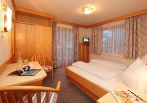 Pension Bergheil Kaprun Austria