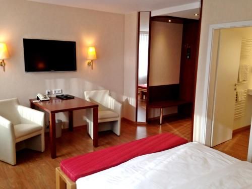 Hotel Photo 6