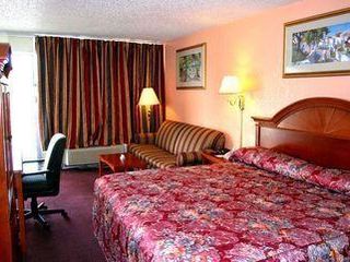 Hotel pic Howard Johnson by Wyndham Tropical Palms Kissimmee